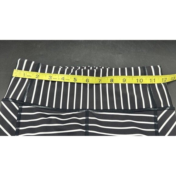 Athleta Leggings BLACK WHITE Stripe Contender 7/8 Tight Powerlift Pockets Sz XS - Picture 8 of 12